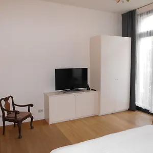 Midi Bed & Breakfast Brussels